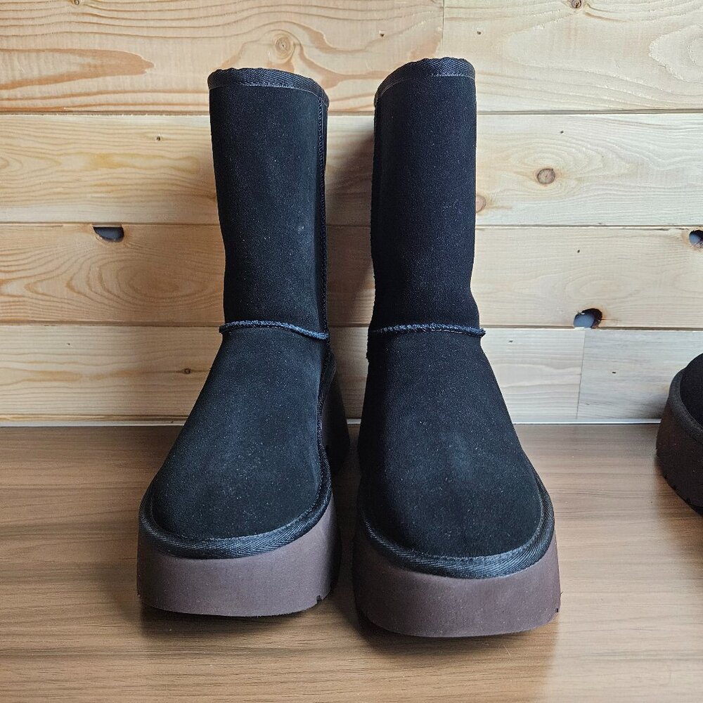 Womens UGG Classic Short New Heights Boot - Black Suede, Size 7 US [1158310]